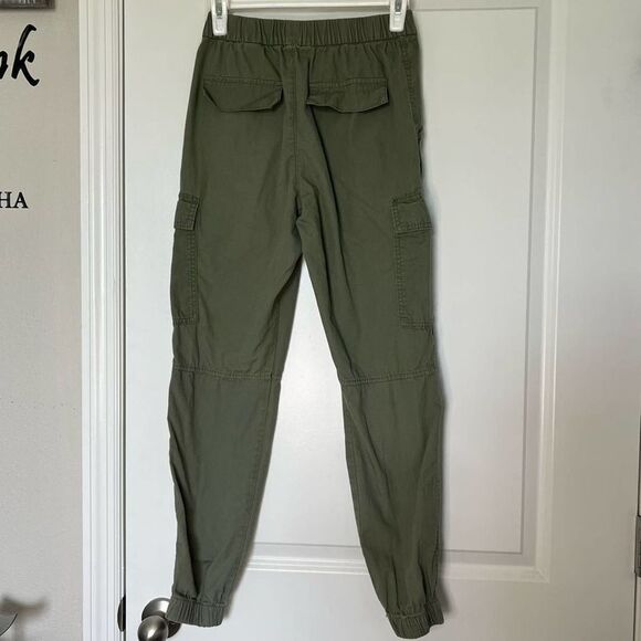 H&M kids olive green joggers - Picture 3 of 8